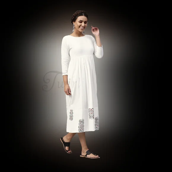 Dovely: White Printed Midi Dress - Picture 2 of 3